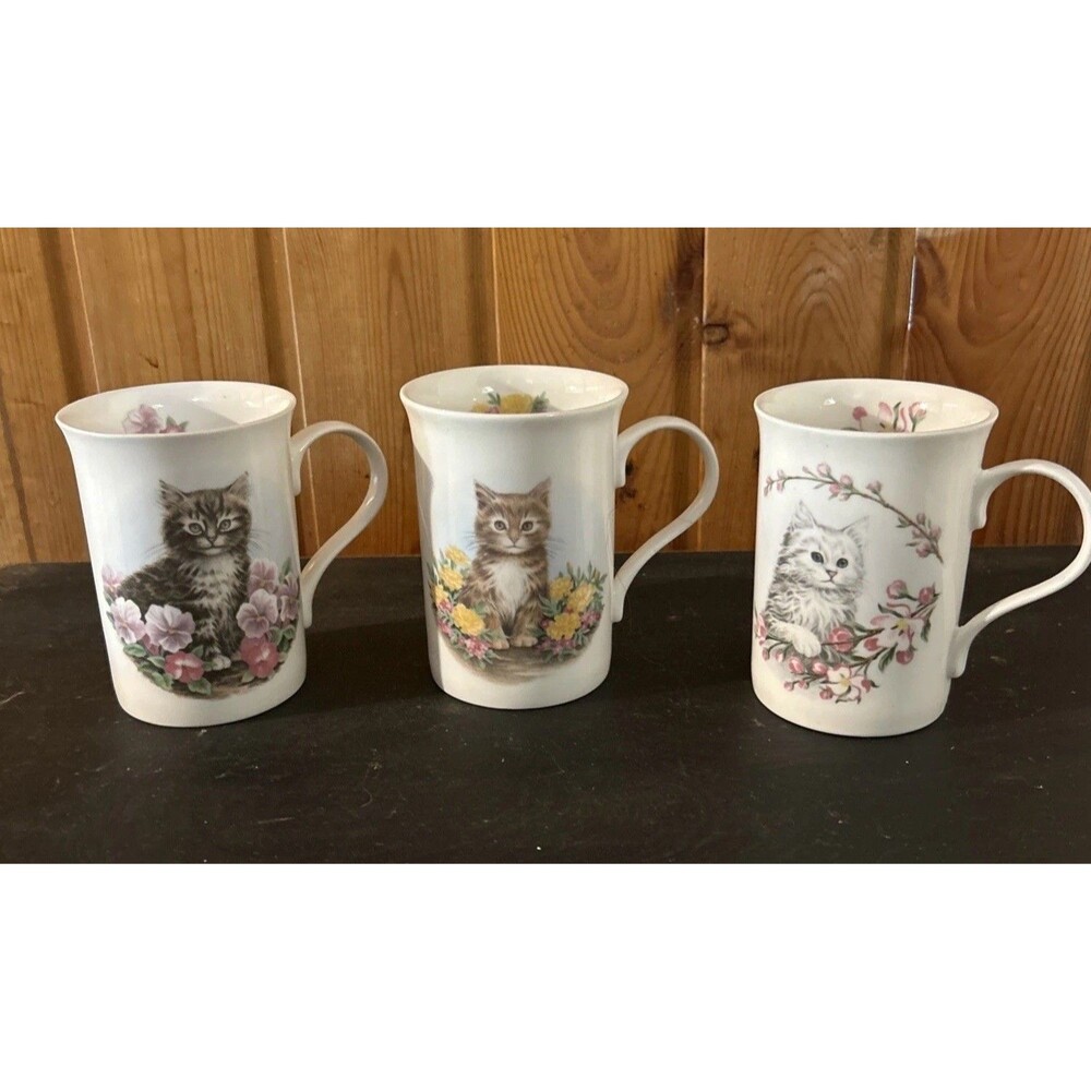 Vintage Crown Trent Kittens in the Garden Mugs Fine Bone China England Set of 3 - Picture 2 of 11